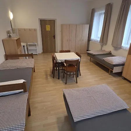Prazdninovy Dum Sloup - Sloup V Cechach Vendégház *