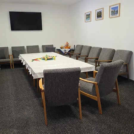 Prazdninovy Dum Sloup - Sloup V Cechach